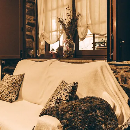 Casa Ruperto Kır Evi Doade